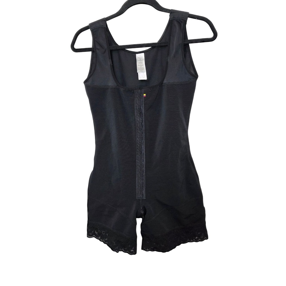 Black Body Shaper Front Hook Closure Lace Hem Adjustable Straps Size XXL/ 40
